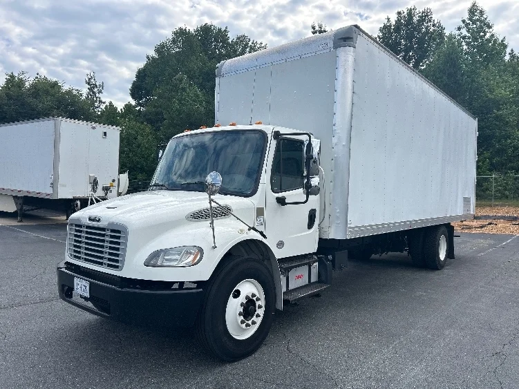 2019 Freightliner eM2 in Greensboro, NC — photo 3