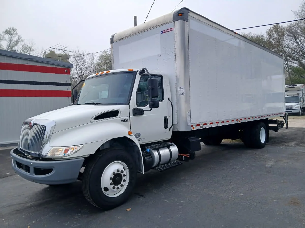 2020 International MV in Atlanta, GA — photo 2