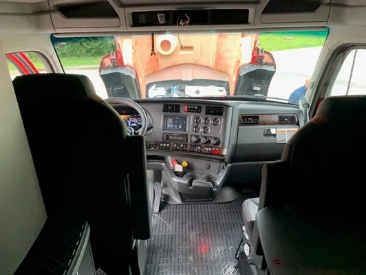2027 Kenworth W990 in Knoxville, TN — photo 11