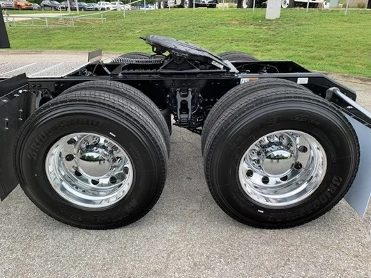 2027 Kenworth W990 in Knoxville, TN — photo 4