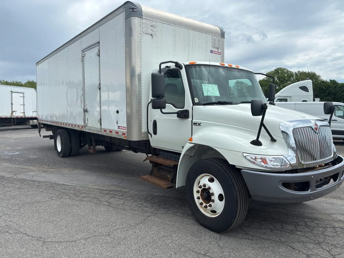 2022 International MV in Syracuse, NY — photo 3