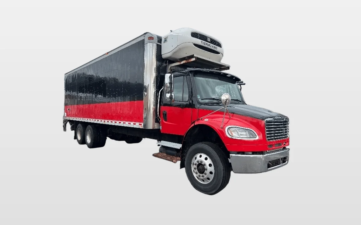 2018 Freightliner M2 106 - image 1