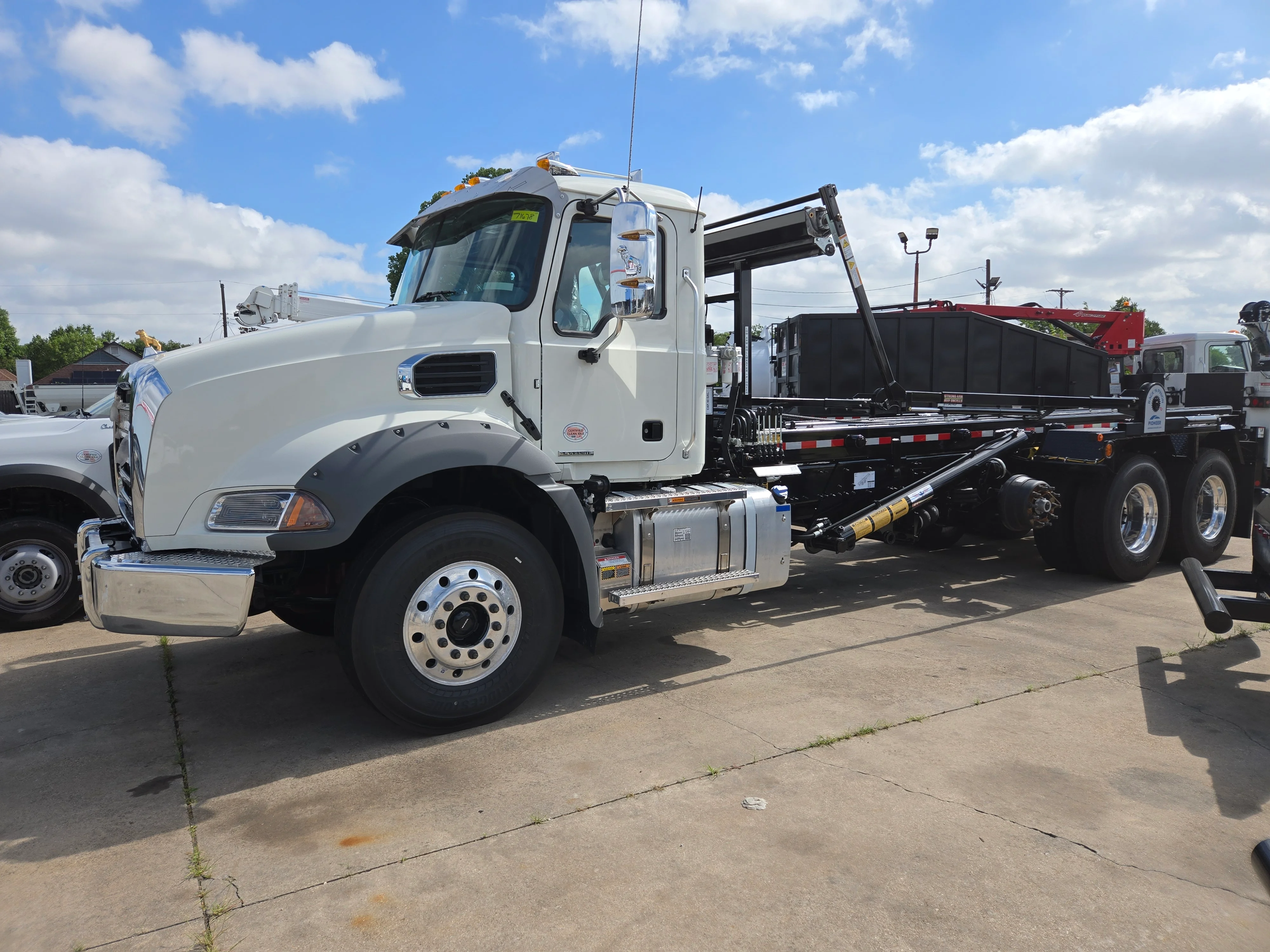 2026 Mack Granite in Dallas Irving Blvd, TX