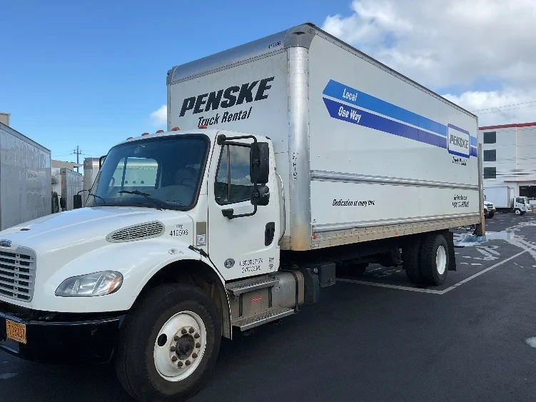 2022 Freightliner eM2 in Torrance, CA — photo 3