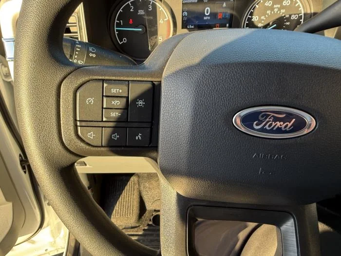 2026 Ford F-550 — photo 23