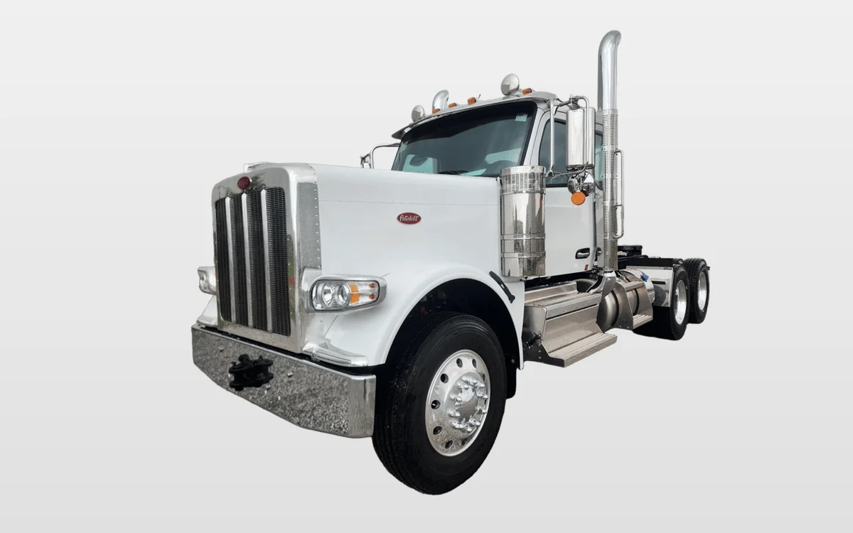 2026 PETERBILT 589 - image 1