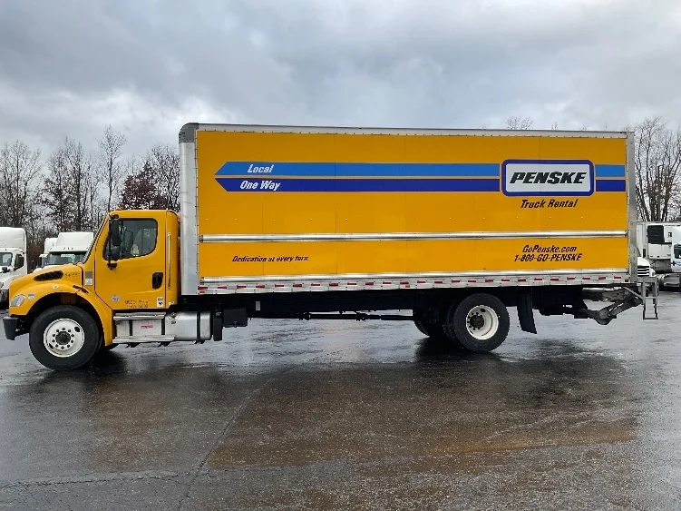 2022 Freightliner M2 106 in Morgantown, WV — photo 4