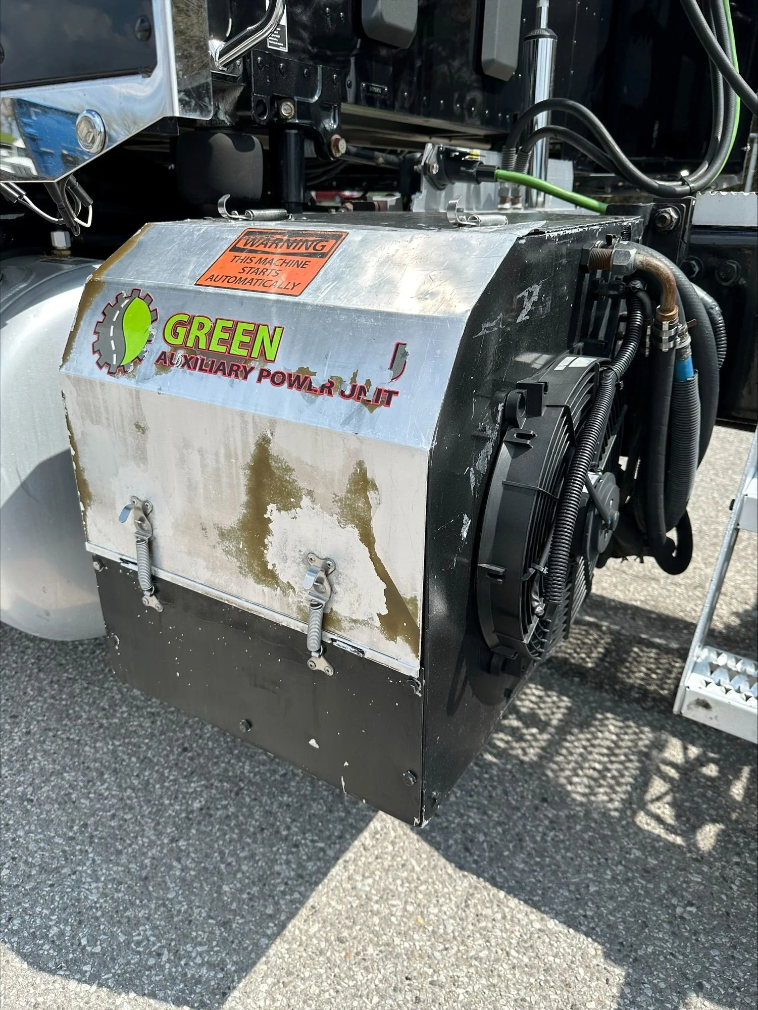 2018 Peterbilt 579 - image 6