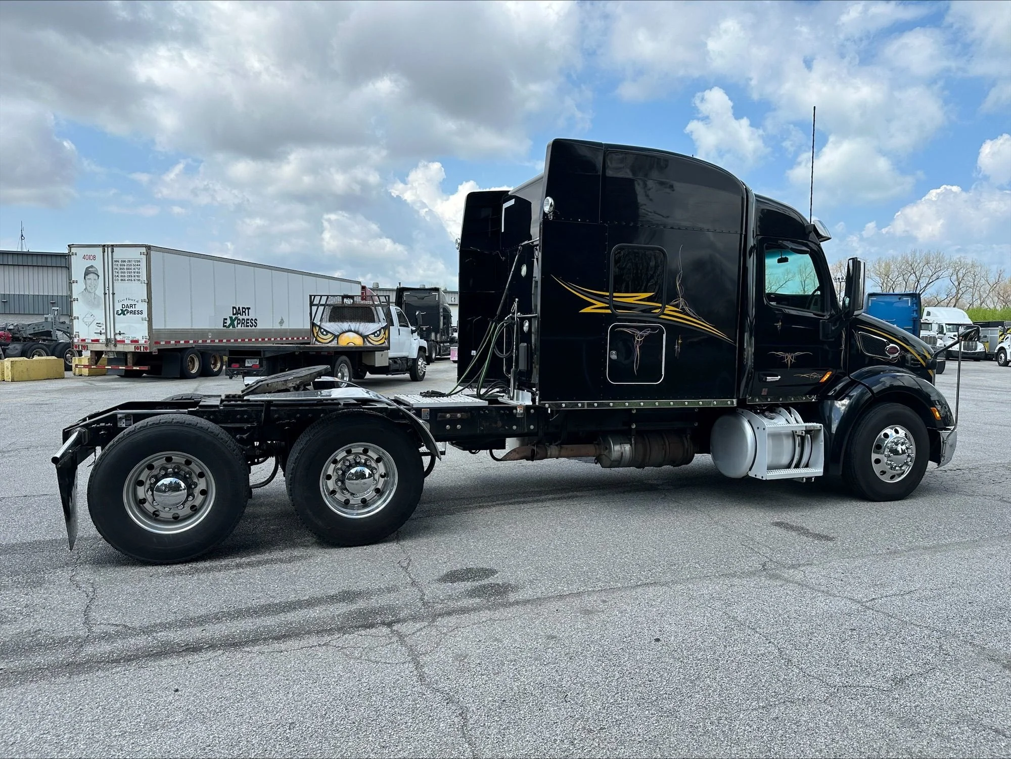 2018 Peterbilt 579 in Portland, OR — photo 3