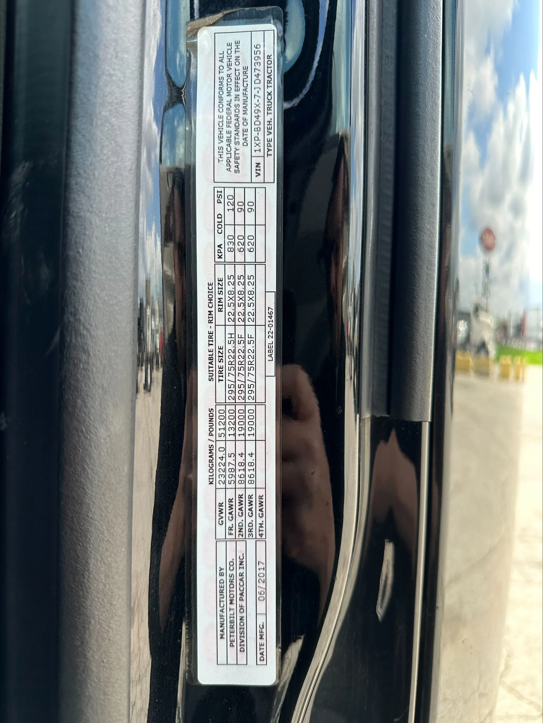 2018 Peterbilt 579 in Portland, OR — photo 16
