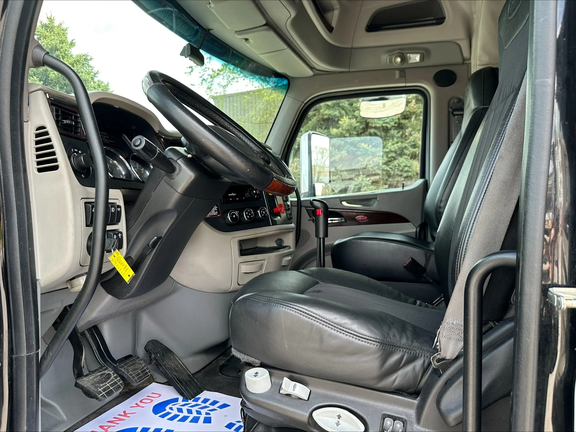 2018 Peterbilt 579 in Portland, OR — photo 7