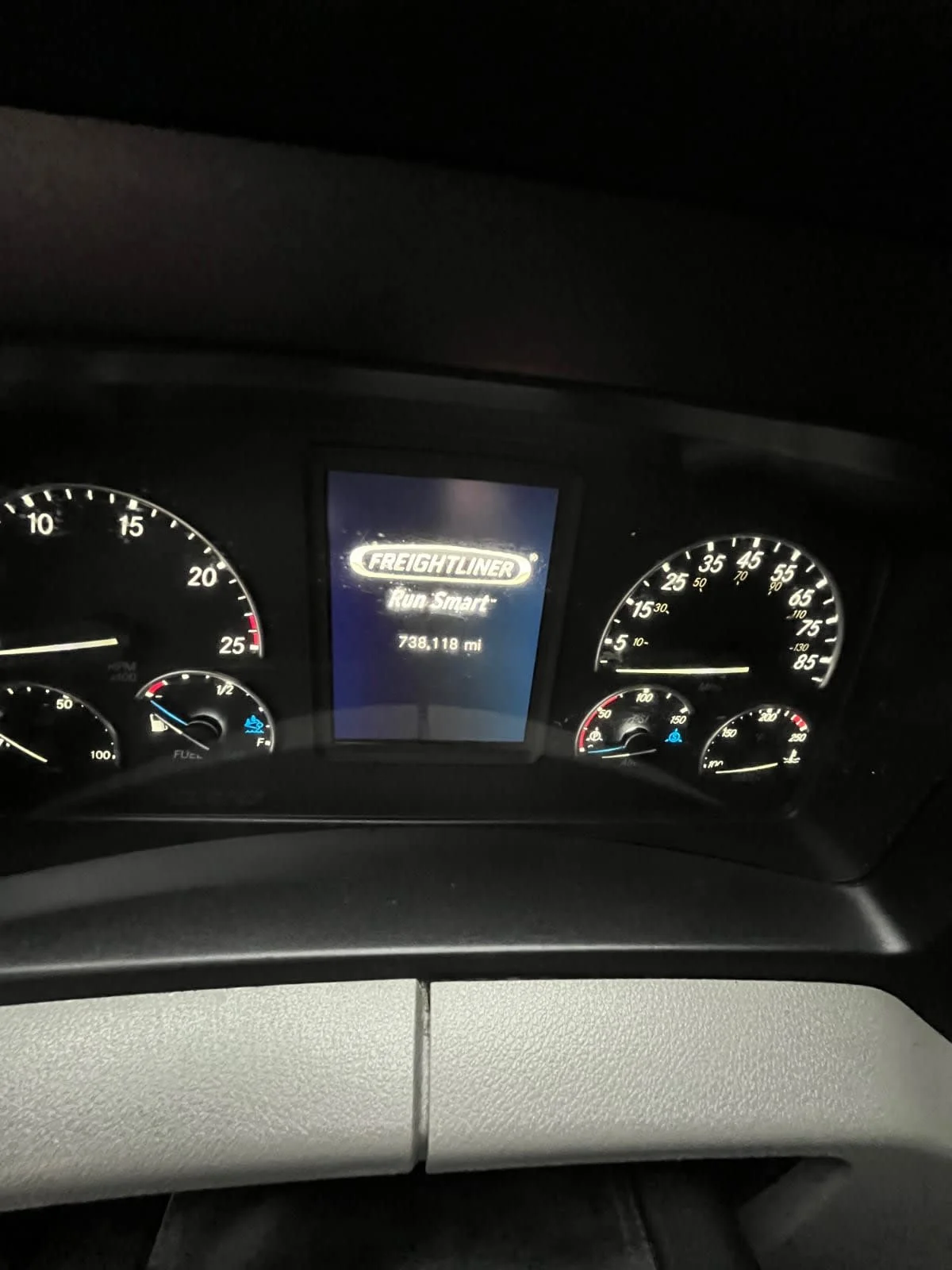 2021 Freightliner Cascadia in Ashland, VA — photo 11