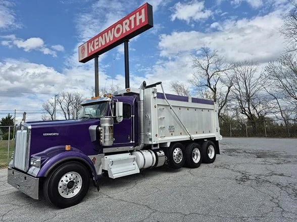 2022 Kenworth W900 in Coopersburg, PA