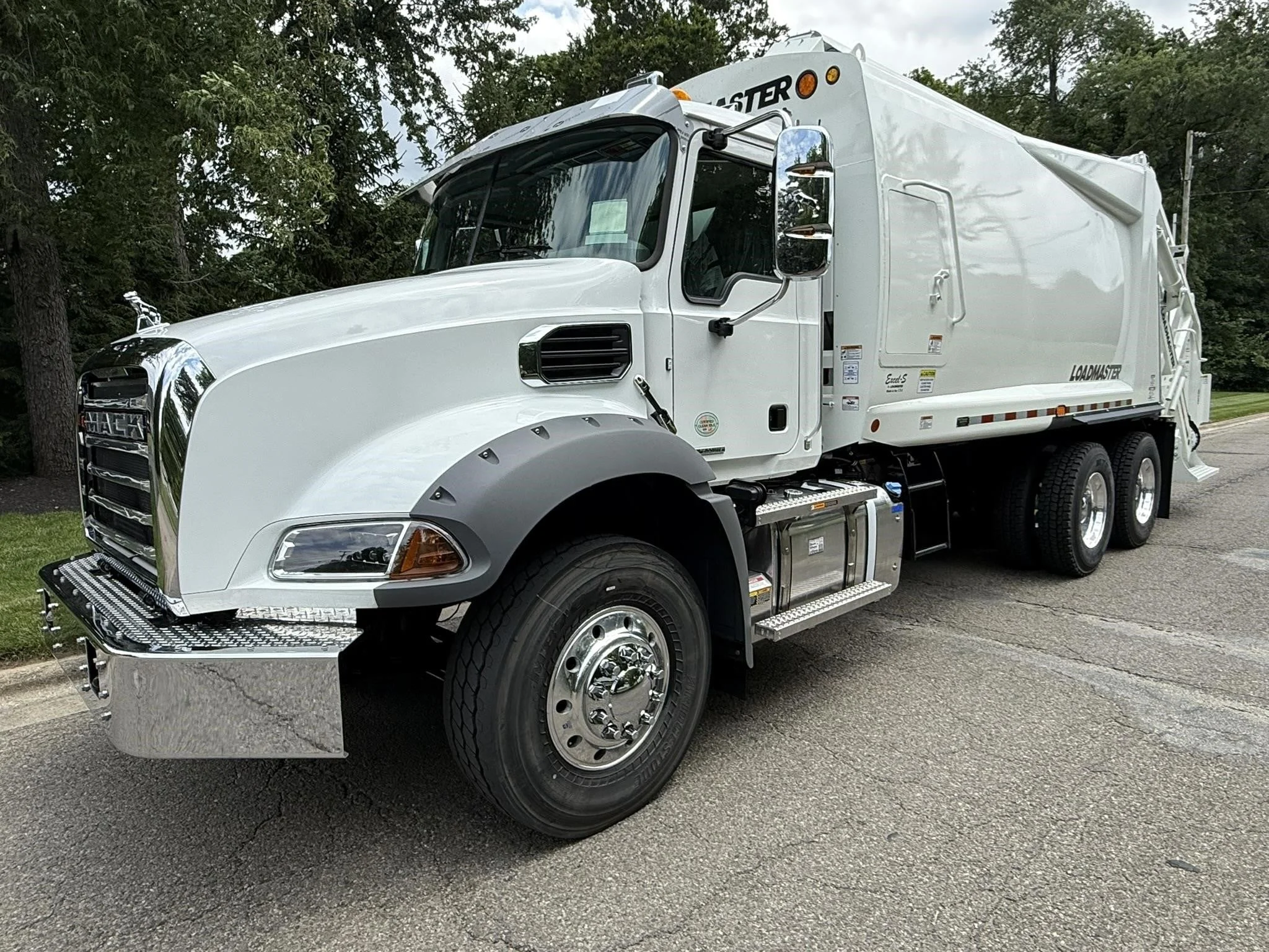 2026 Mack in Findlay, OH — photo 4