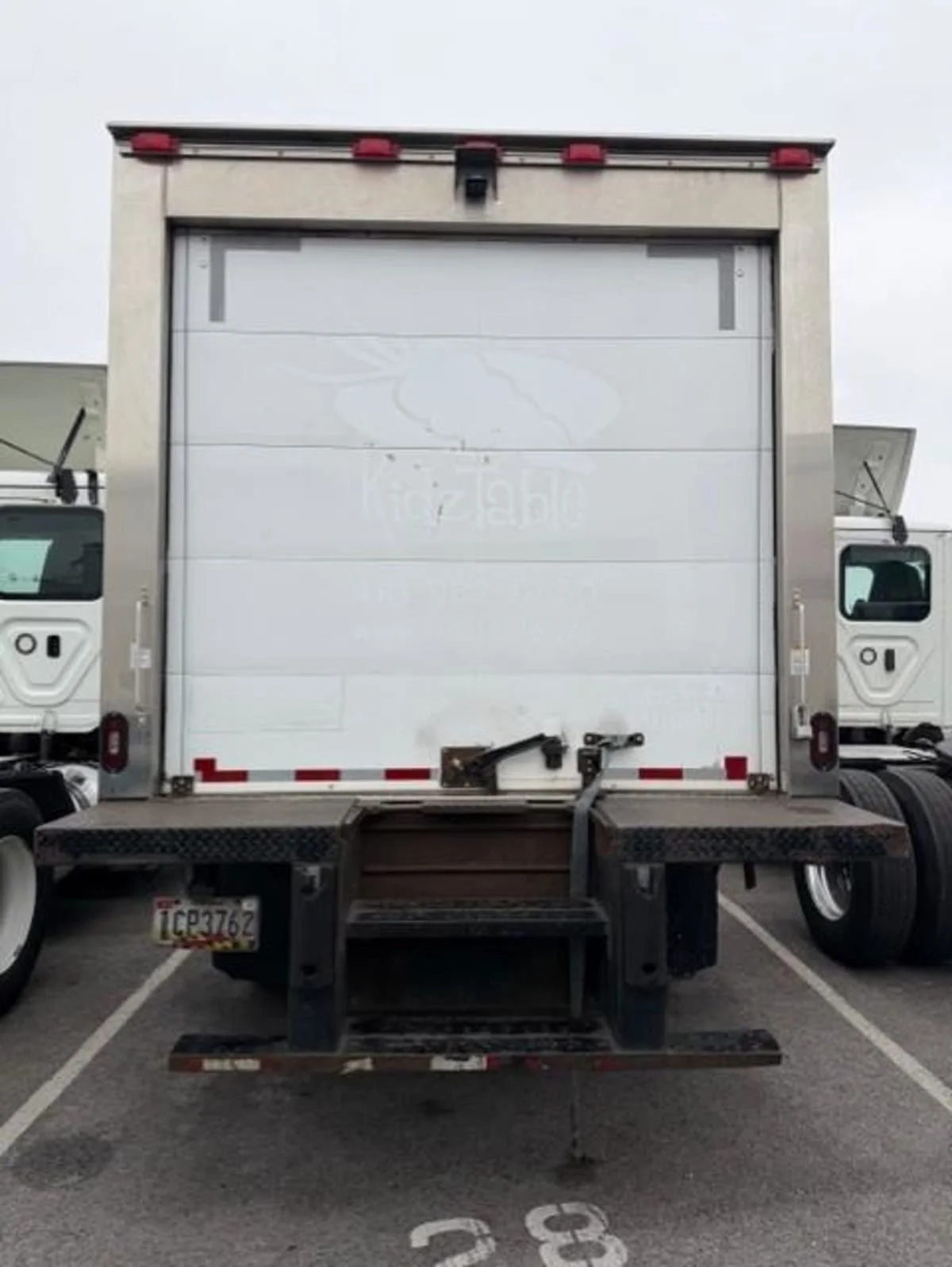 2017 Isuzu NPR - image 4