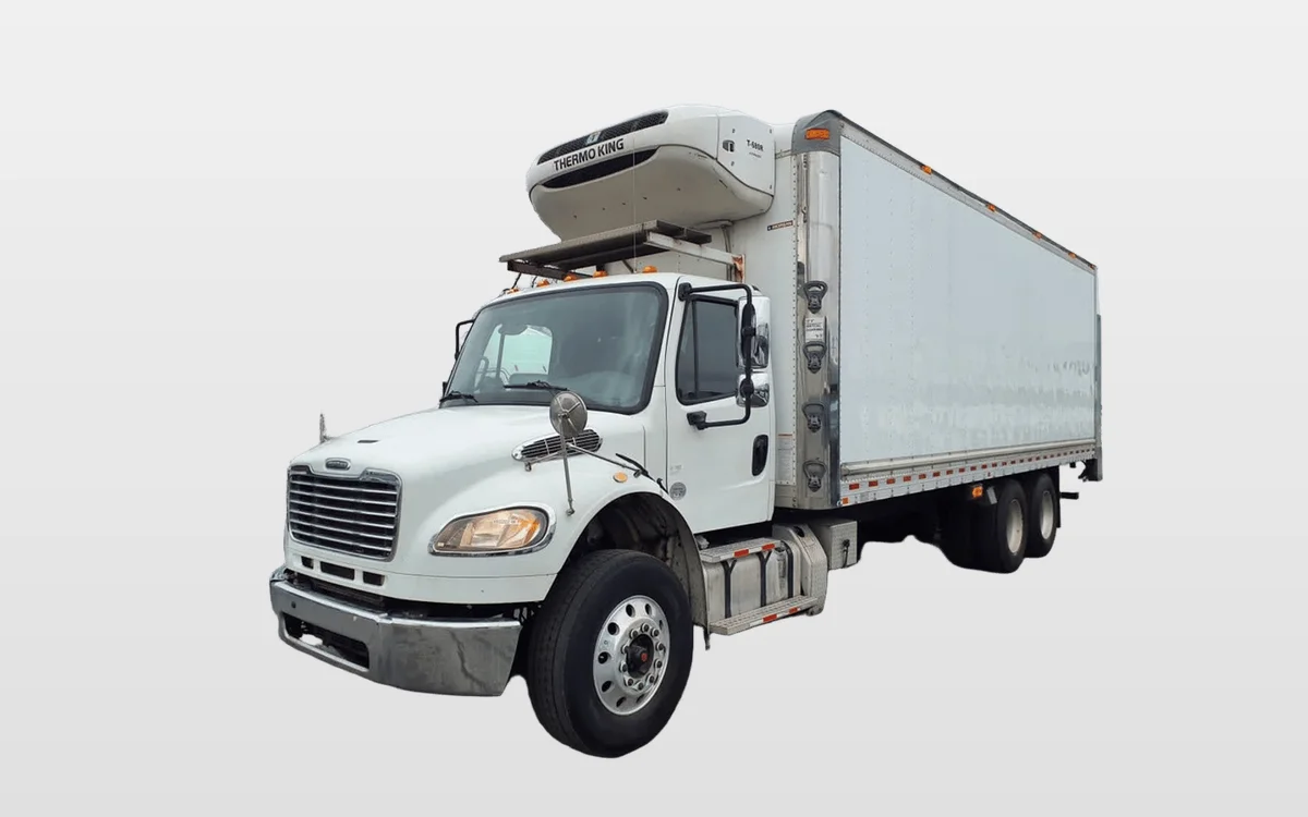 2017 Freightliner M2 106 - image 1
