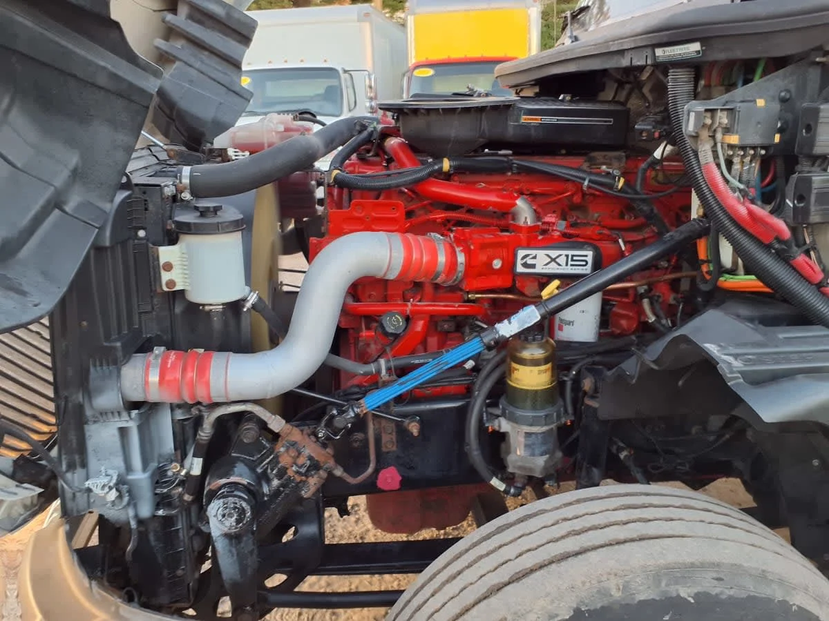2019 International LT in Bensalem, PA — photo 8