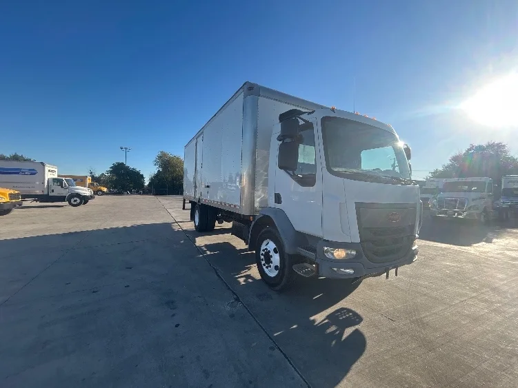 2017 Peterbilt 220EV in Round Rock, TX