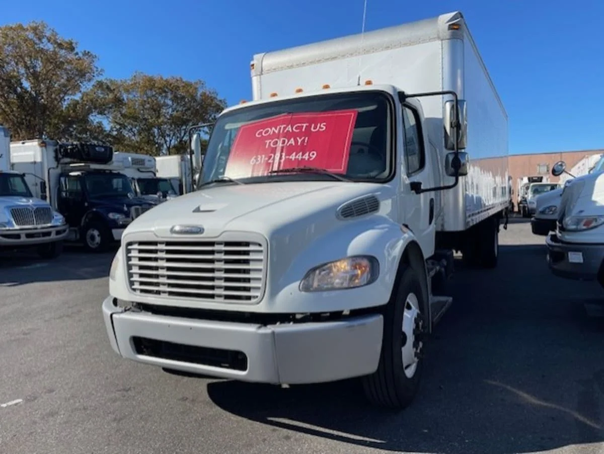 2017 Freightliner M2 106 in Farmingdale, NY