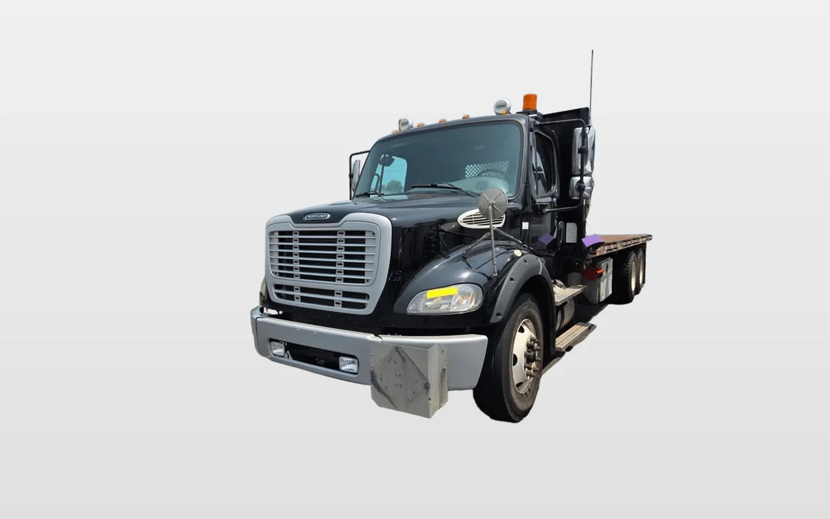 2016 Freightliner M2 112 - image 1