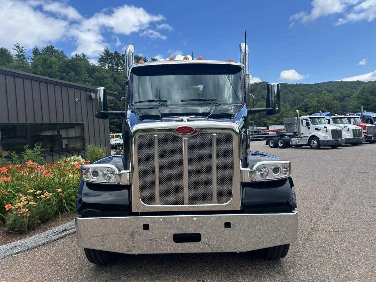 2027 in South Royalton, VT — photo 2