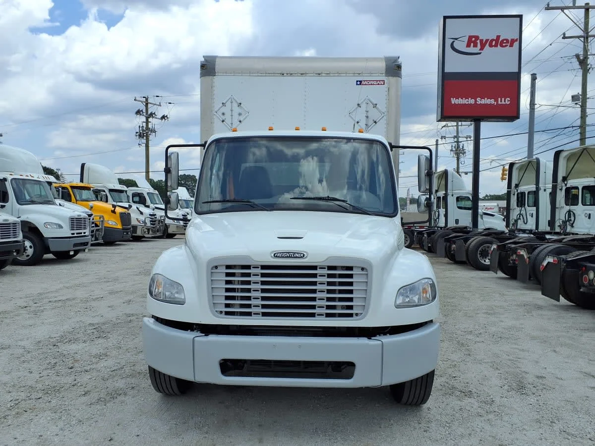 2021 Freightliner M2 106 in Greenville, SC — photo 2