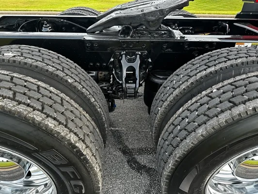 2022 Kenworth T680 in Joplin, MO — photo 12