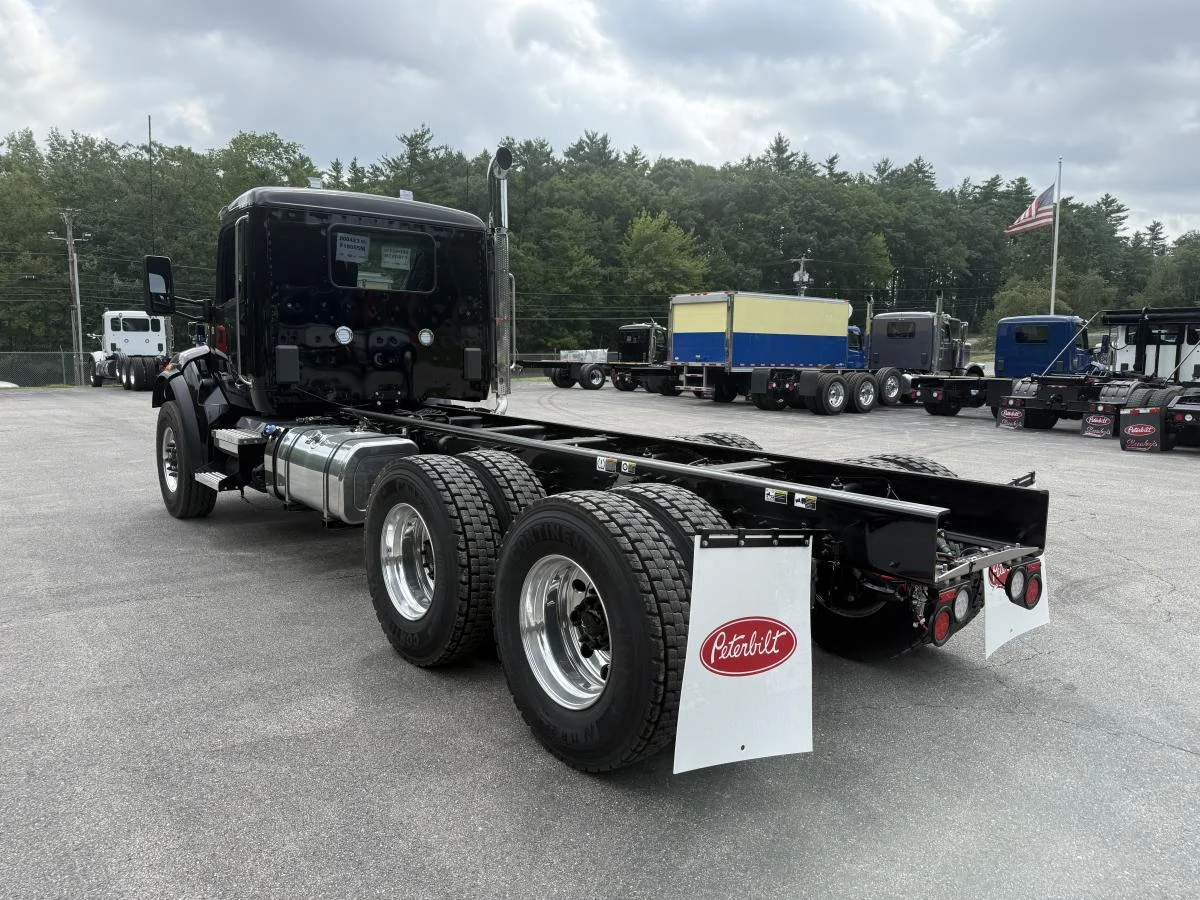 2026 Peterbilt 548 in Bow, NH — photo 7