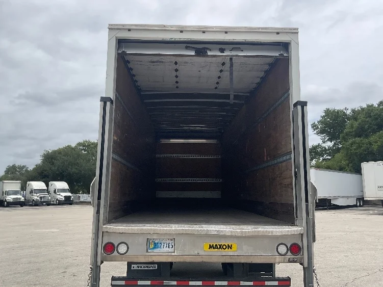 2020 International MV in Riviera Beach, FL — photo 8