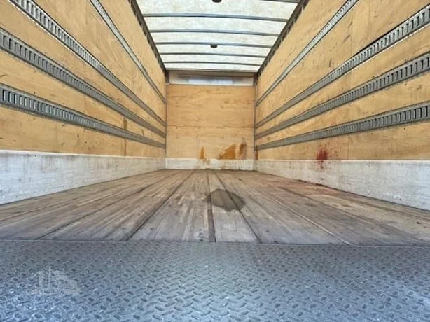 2021 Kenworth T370 - image 7