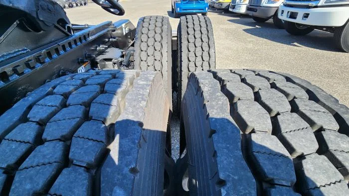 2022 Peterbilt 579 - image 29