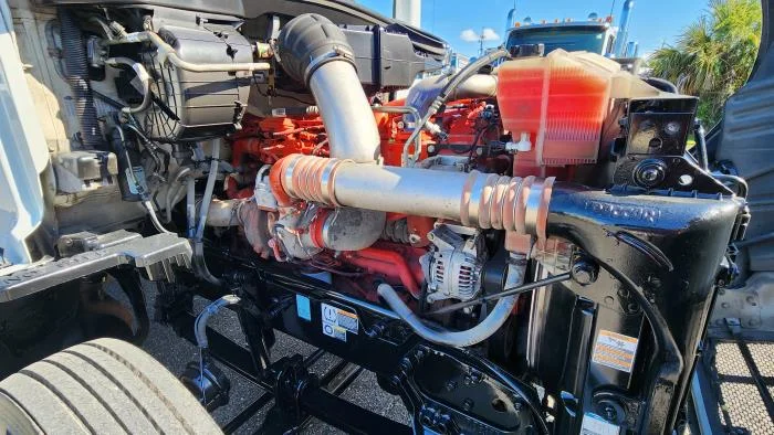 2022 Peterbilt 579 - image 26