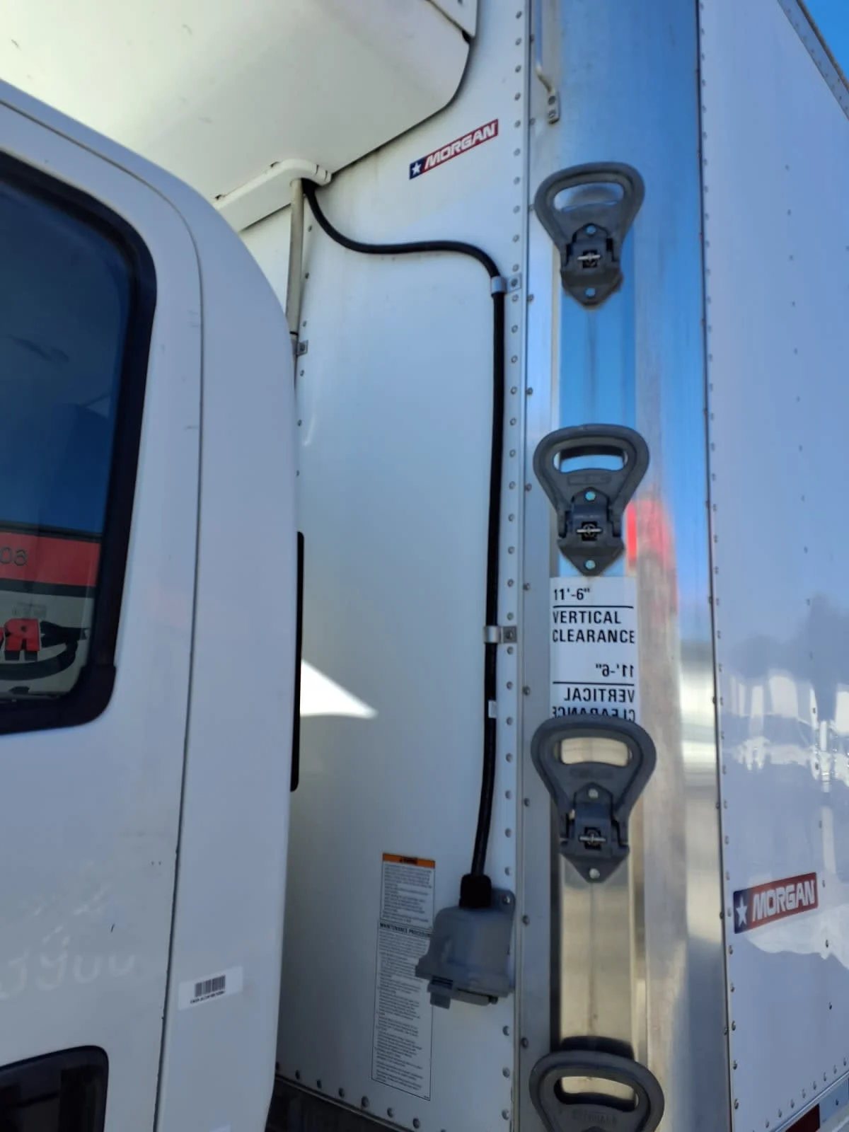 2017 Isuzu NPR - image 15