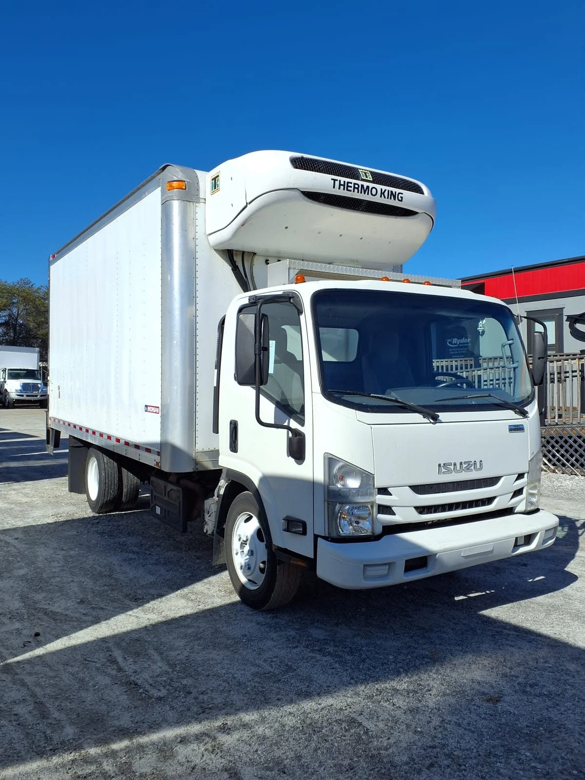 2017 Isuzu NPR - image 3