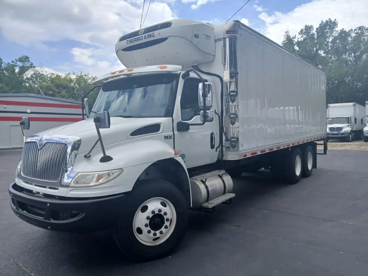2020 International MV in Jacksonville, FL — photo 2
