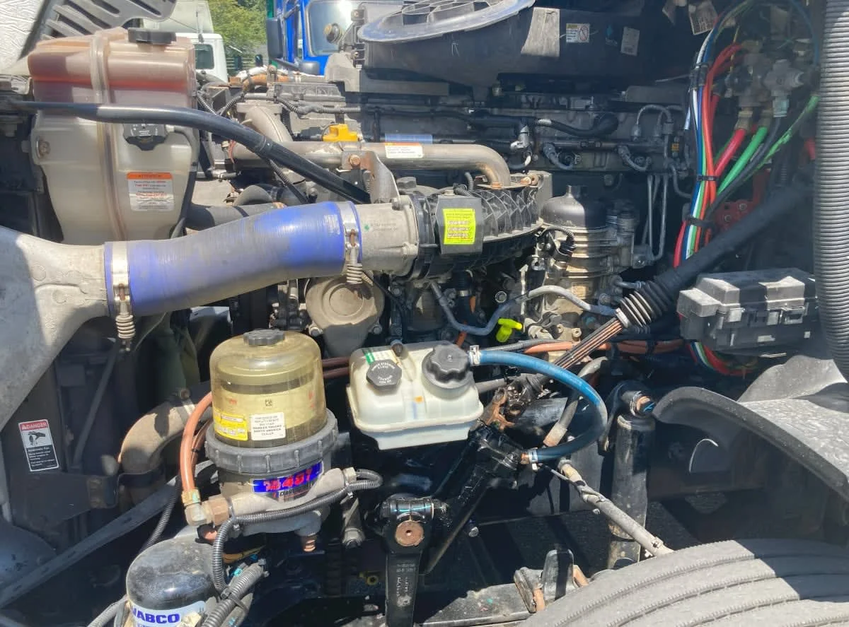 2020 Freightliner Cascadia in Springfield, MA — photo 8