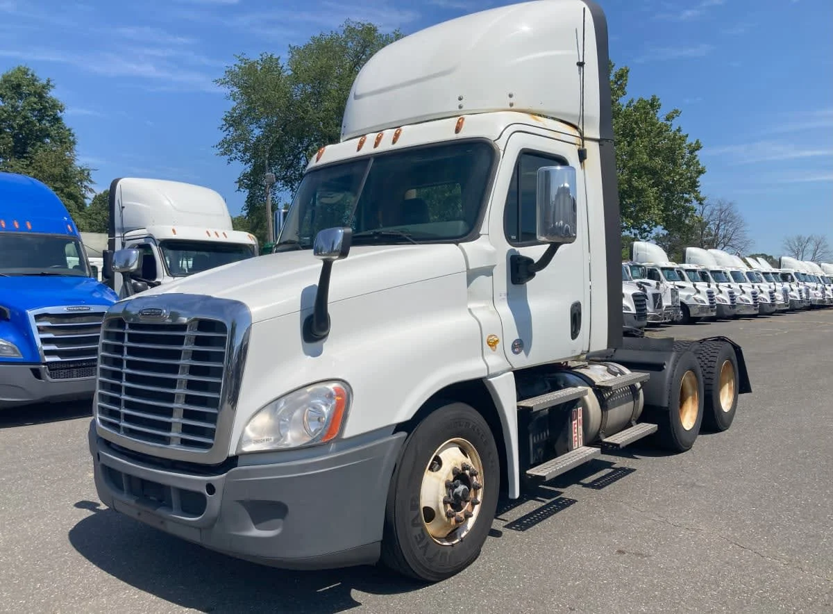 2020 Freightliner Cascadia