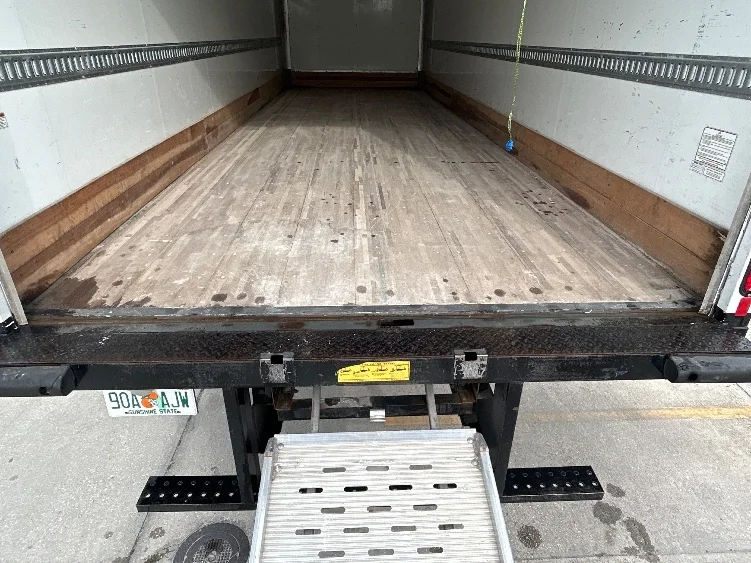 2022 International MV in Tampa, FL — photo 10