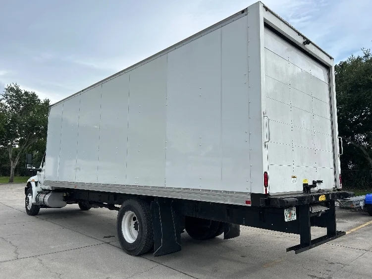 2022 International MV in Tampa, FL — photo 6