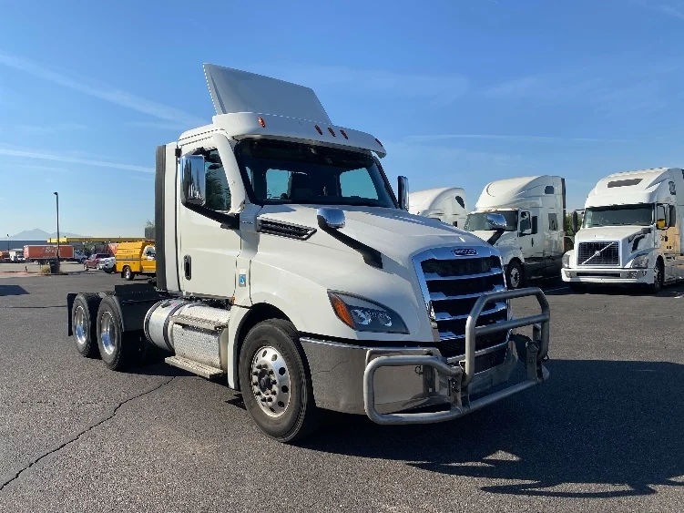 2021 Freightliner Cascadia in Phoenix, AZ