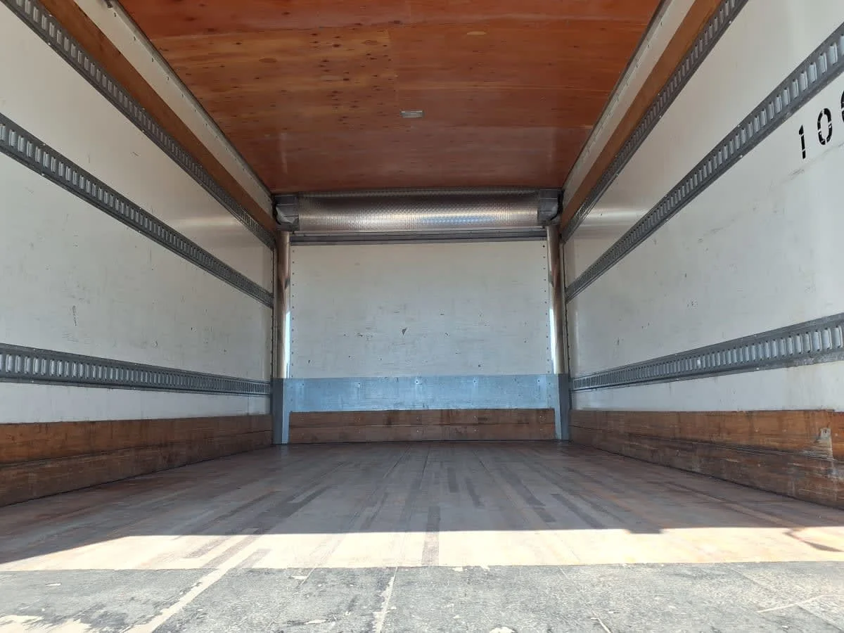 2019 Freightliner M2 106 in Altoona, IA — photo 8