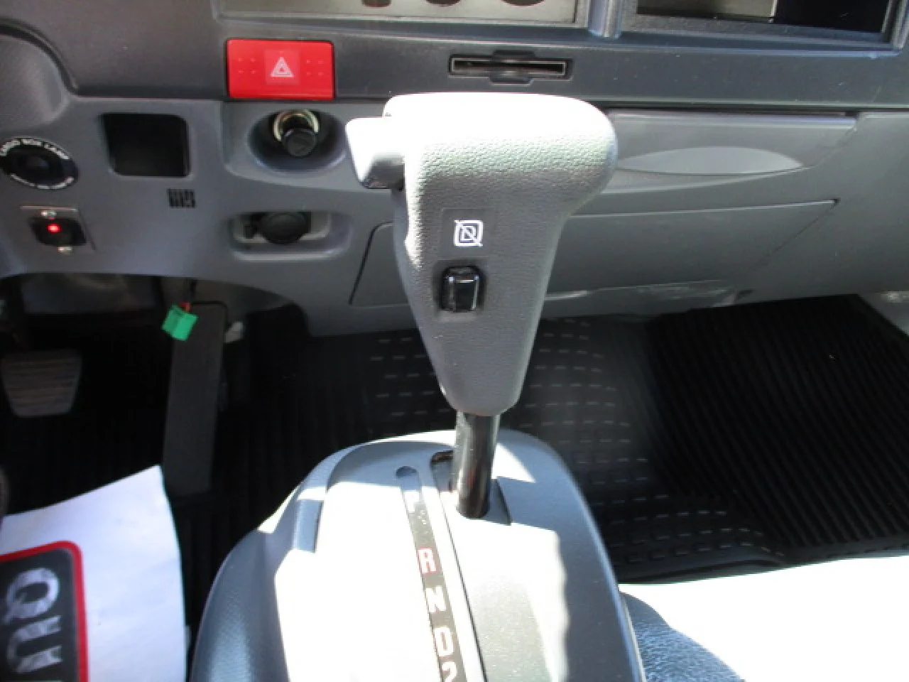 2020 Isuzu NRR in Linthicum Heights, MD — photo 19