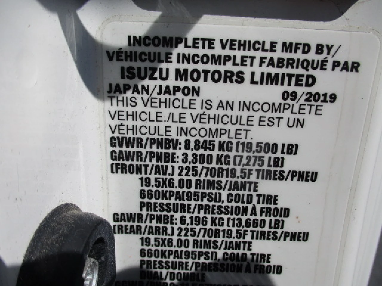 2020 Isuzu NRR in Linthicum Heights, MD — photo 15