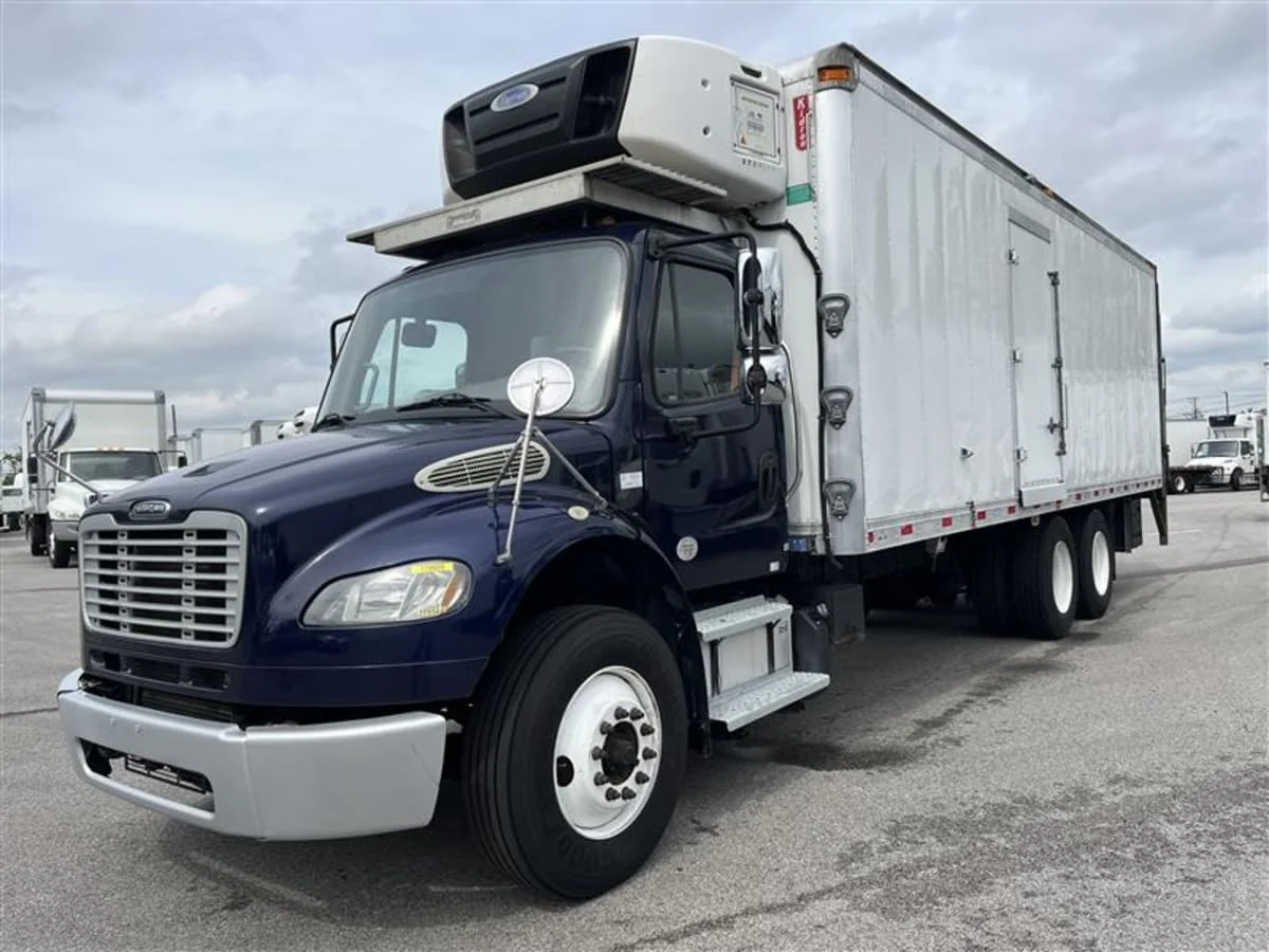 2019 Freightliner M2 106