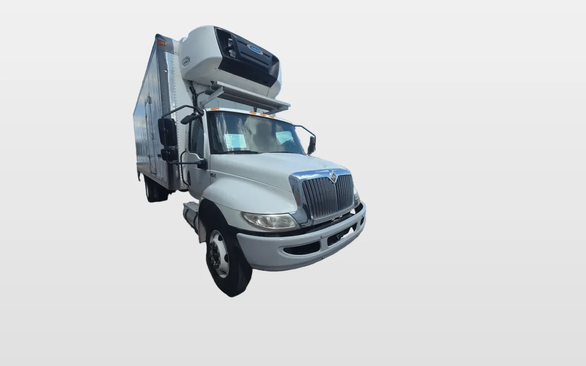 2022 International MV - image 1