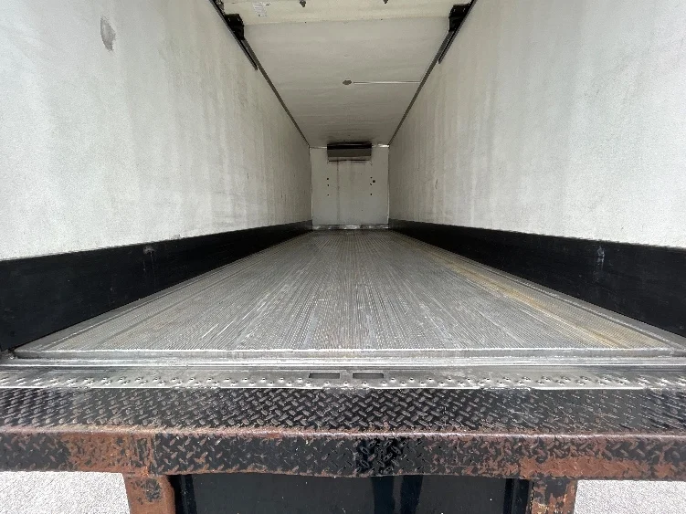 2021 Hino L6 - image 9