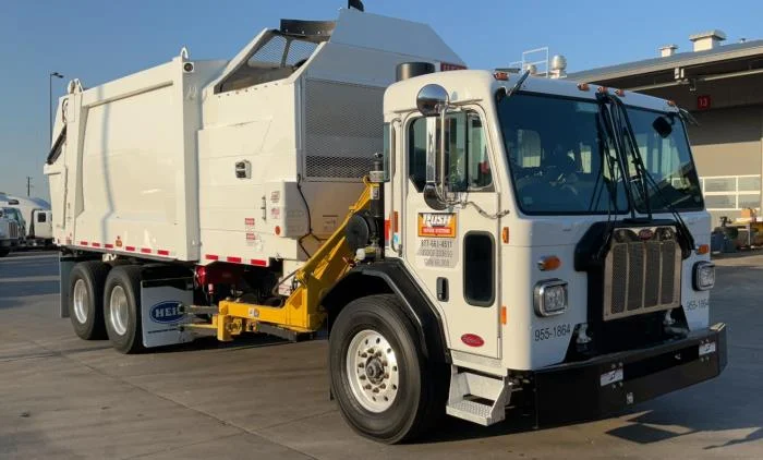 2025 Peterbilt 520 — photo 4