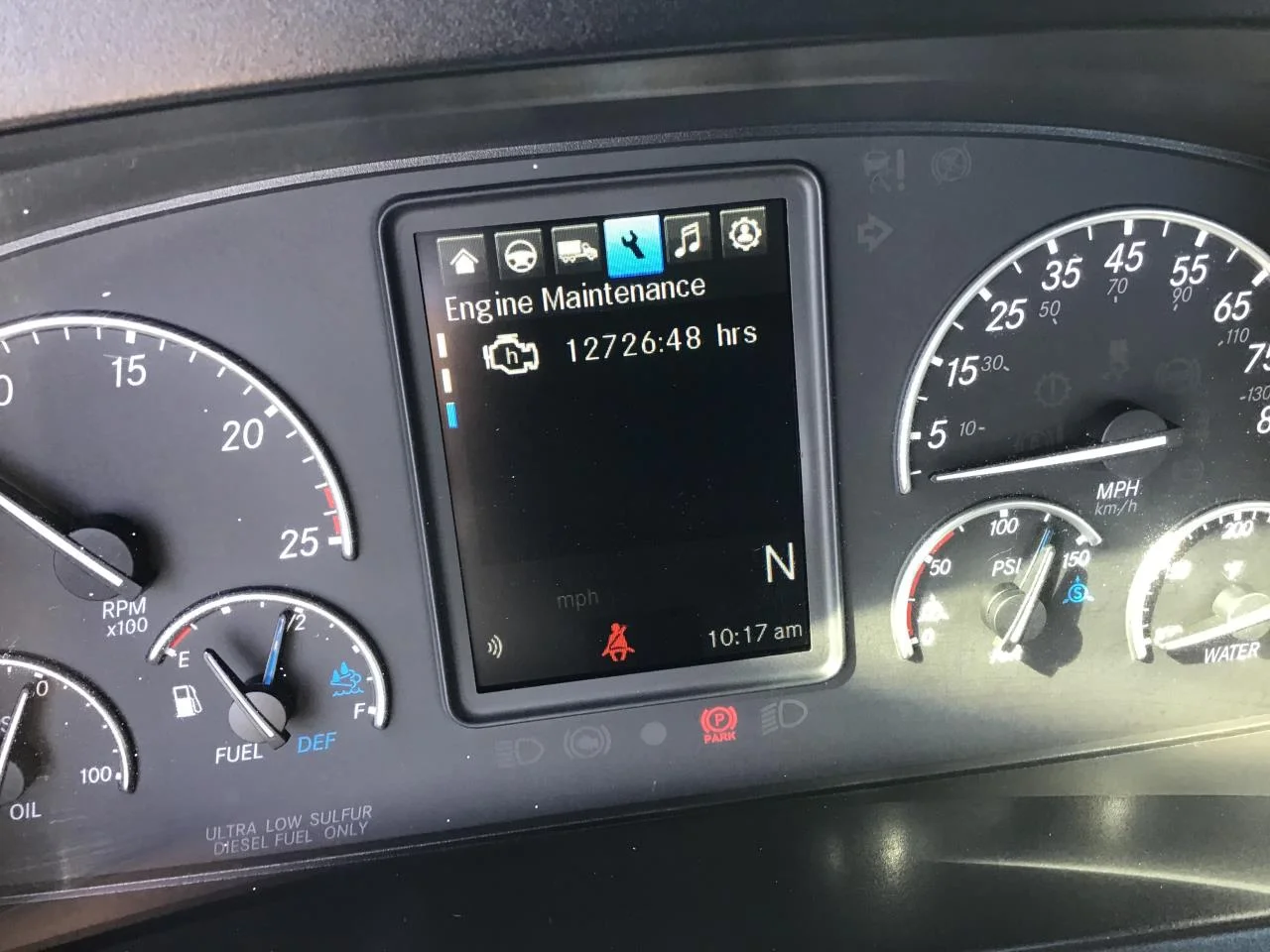 2022 Freightliner Cascadia in Pacific, WA — photo 10