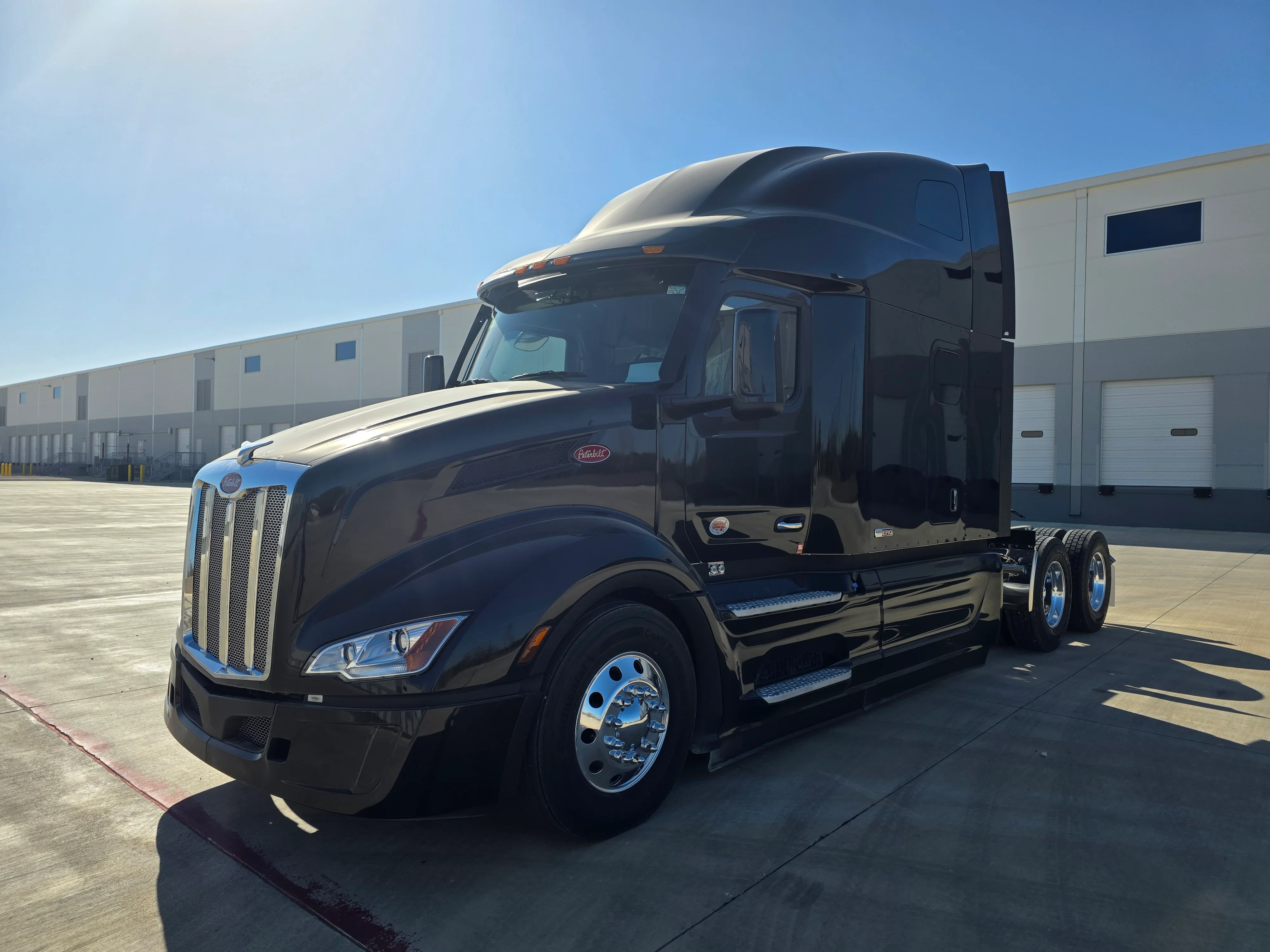 2027 Peterbilt 579