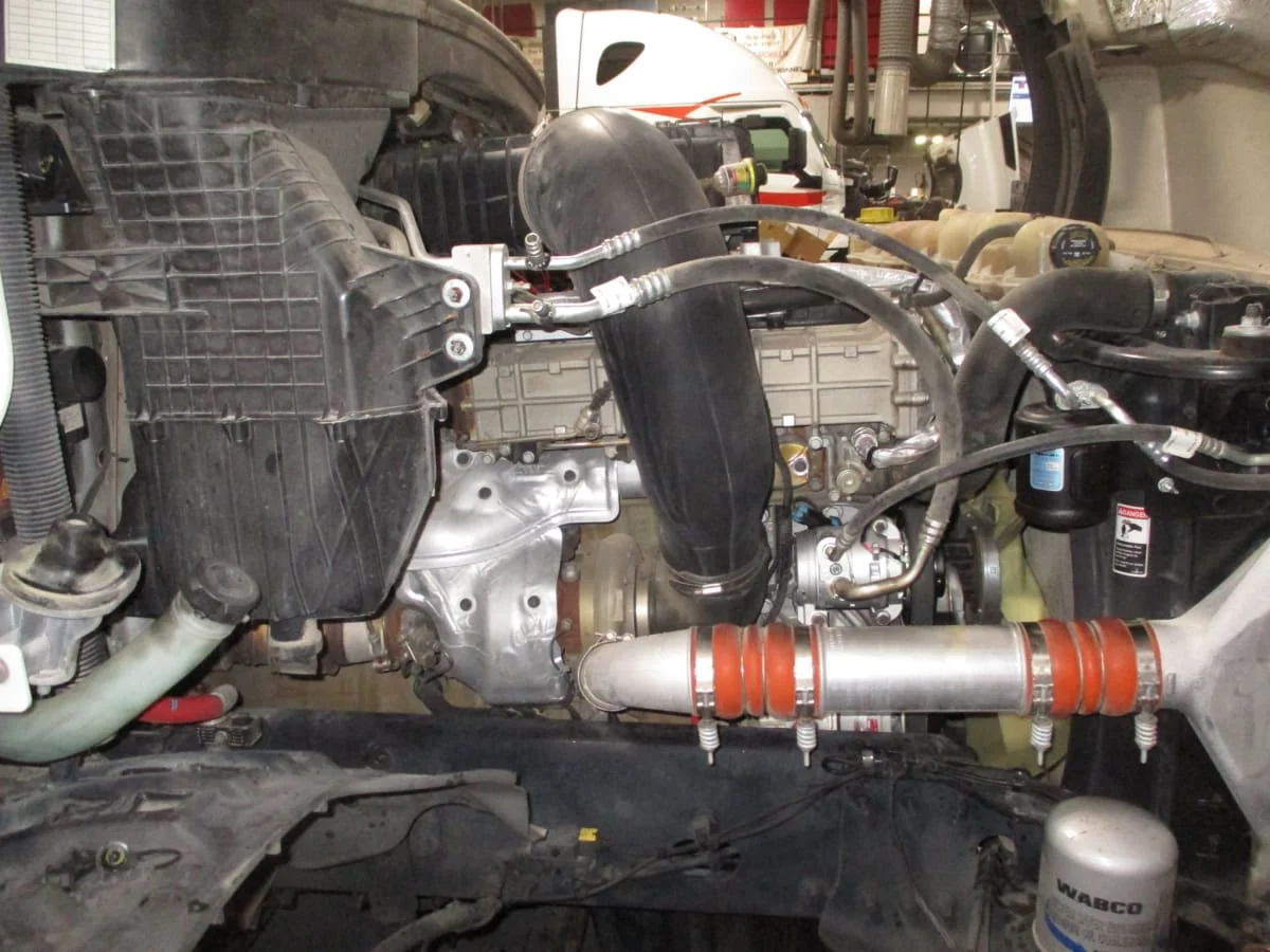 2022 Freightliner Cascadia - image 12